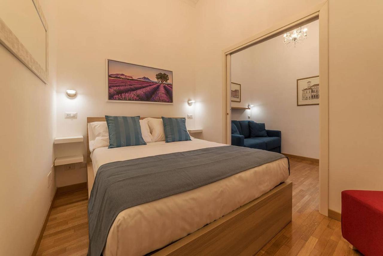 Cs Termini Nazionale Apartments روما المظهر الخارجي الصورة